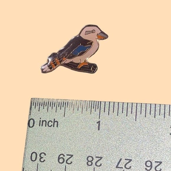 Jewelry - Hat pin travel souvenir lapel pin Australia Bird Enamel Pin vintage